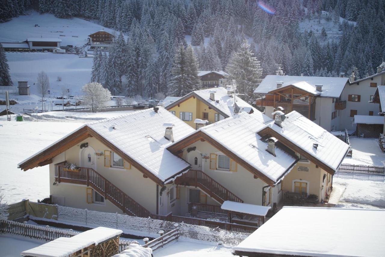 Residence Le Rose Pozza di Fassa Eksteriør bilde