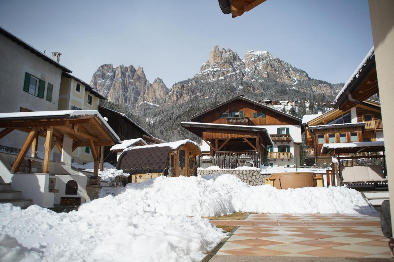 Residence Le Rose Pozza di Fassa Eksteriør bilde