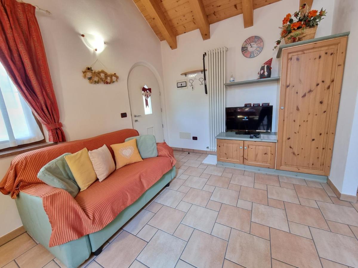 Residence Le Rose Pozza di Fassa Eksteriør bilde