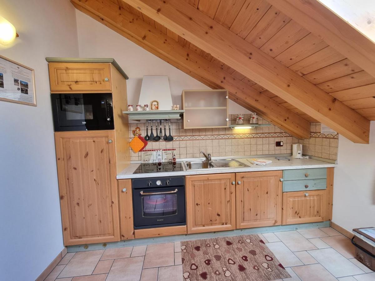 Residence Le Rose Pozza di Fassa Eksteriør bilde